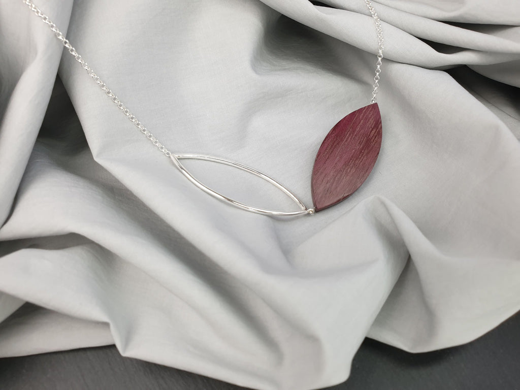 Kette Leaves Amaranth