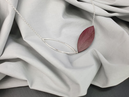Kette Leaves Amaranth