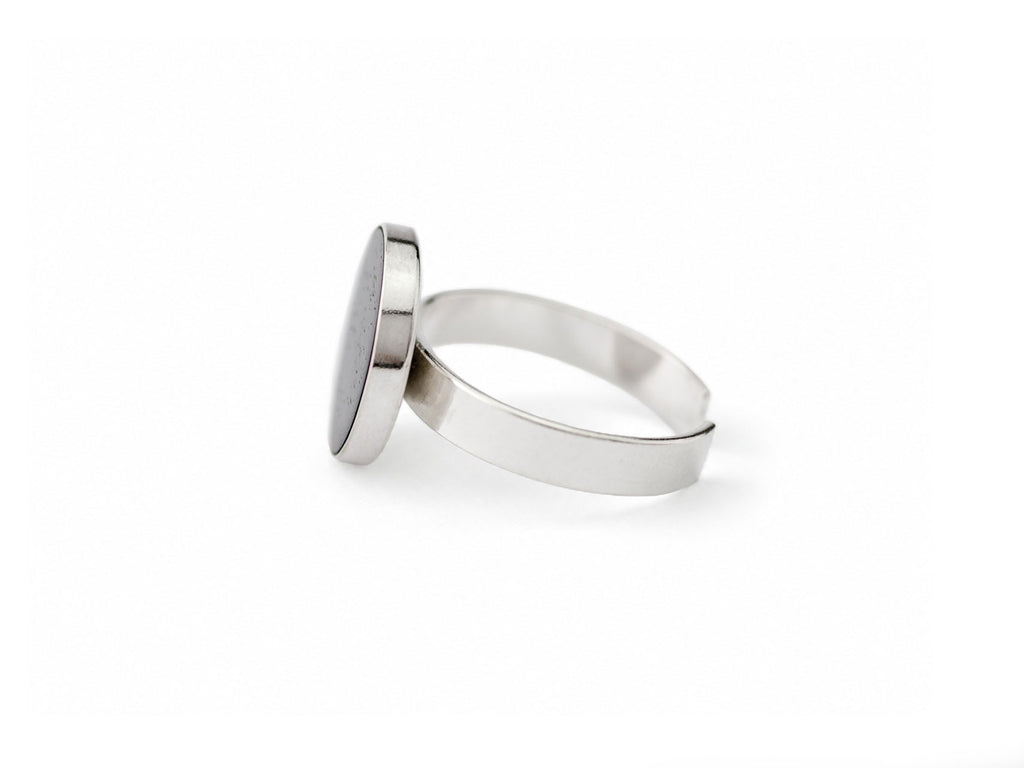 Großer Ring mit Ebenholz (größenverstellbar)