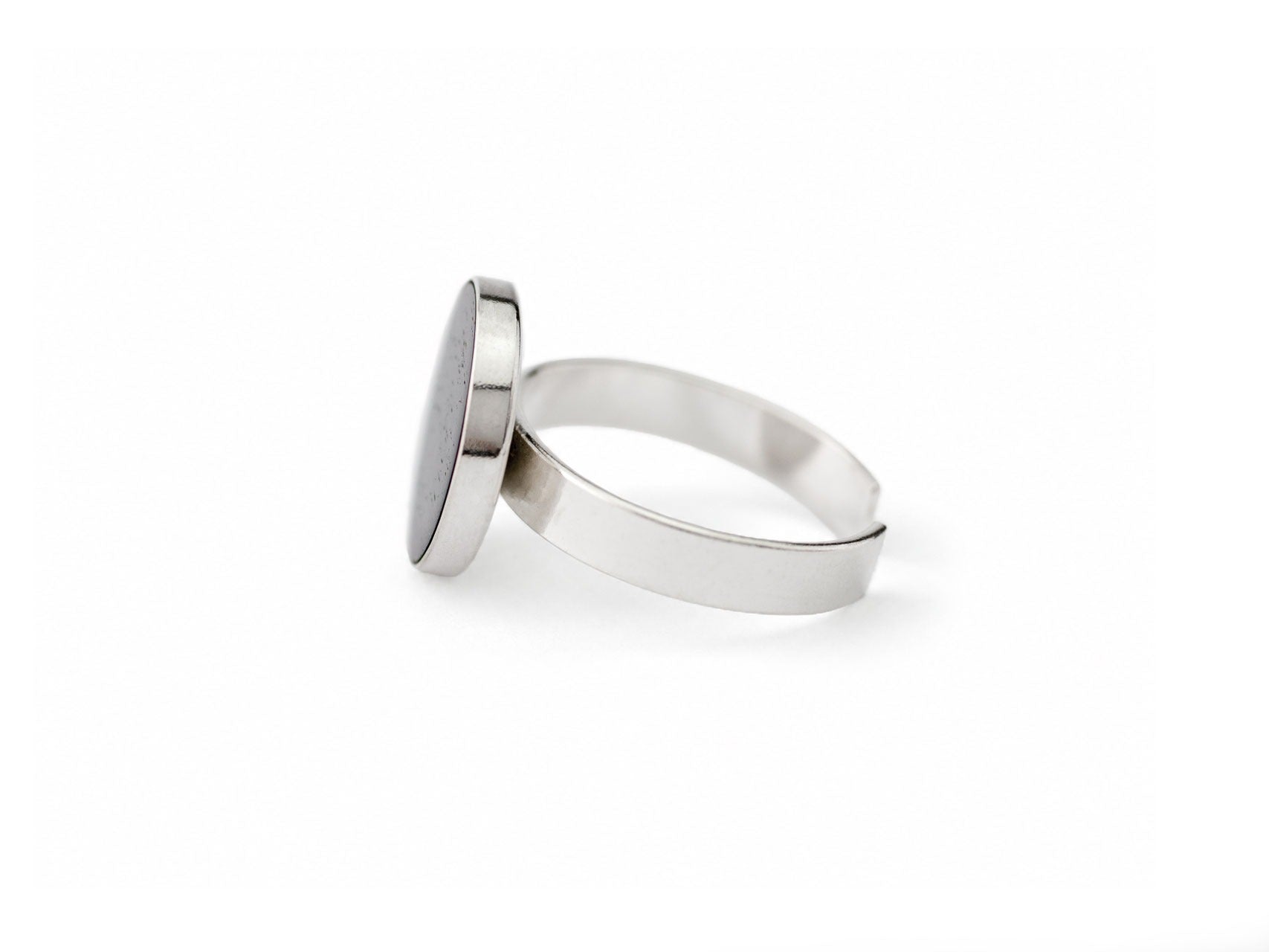 Großer Ring mit Ebenholz (größenverstellbar)