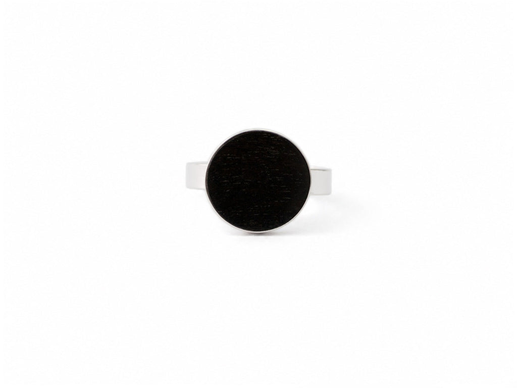 Großer Ring mit Ebenholz (größenverstellbar)
