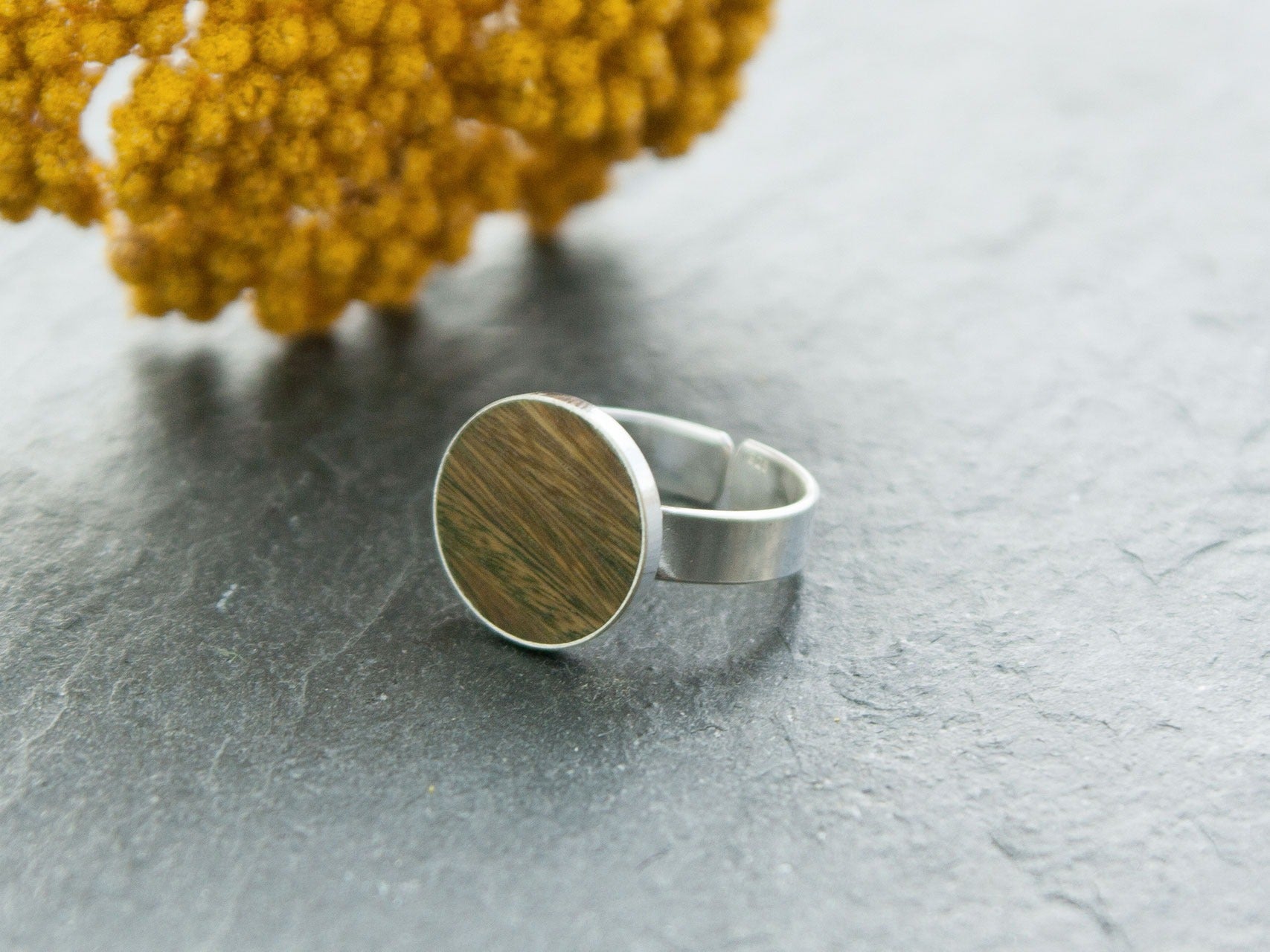 Großer Ring mit Bulnesiaholz (größenverstellbar)