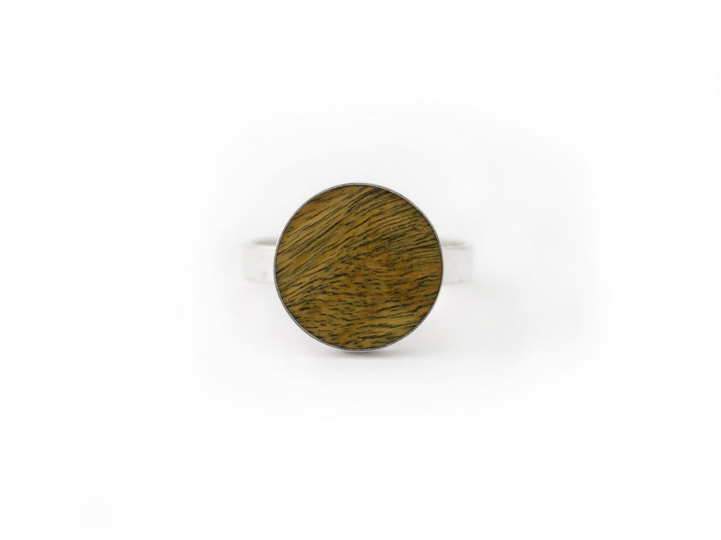 Großer Ring mit Bulnesiaholz (größenverstellbar)