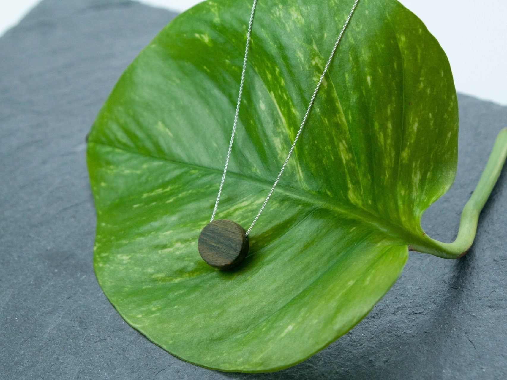 Kette Circle Bulnesia