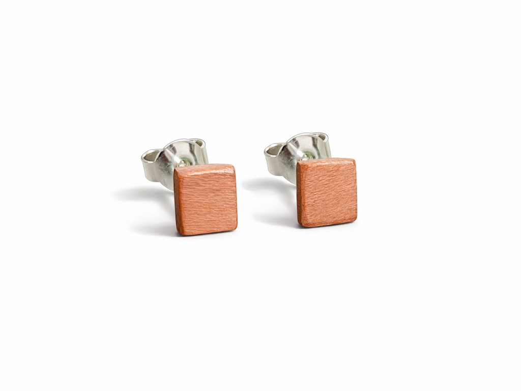 Ohrstecker Red Heart eckig klein