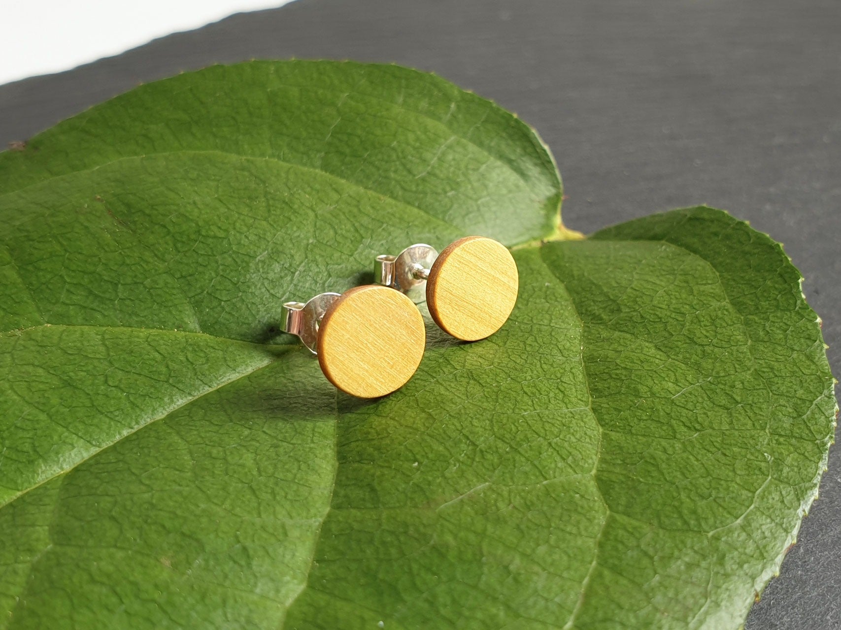 Ohrstecker Amarillo rund klein