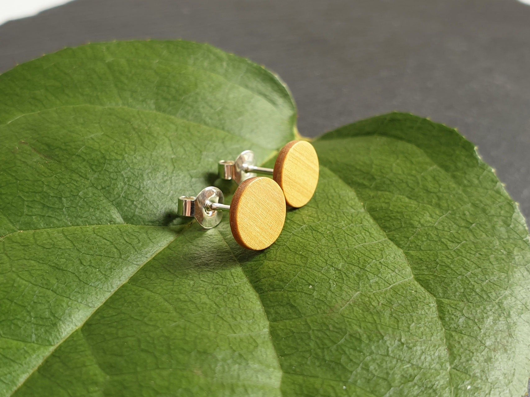 Ohrstecker Amarillo rund klein