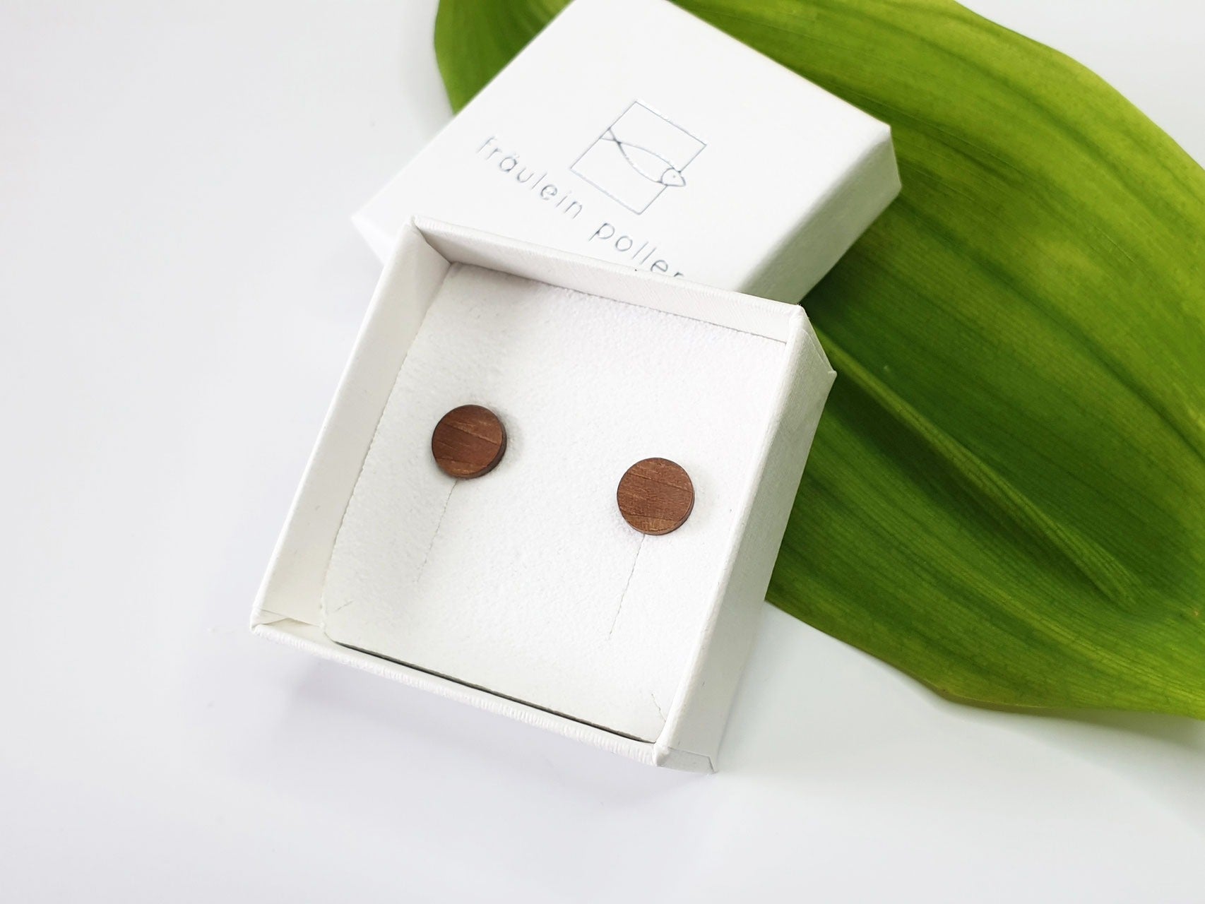 Ohrstecker Walnuss rund klein
